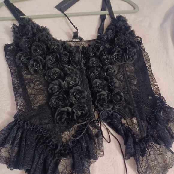 Top - Picture 4 of 6